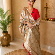 Off White Banarasi Silk Saree With Zari Weaving Work