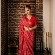 VASTRAYAM Red Bandhani Chiffon Saree With Woven Border