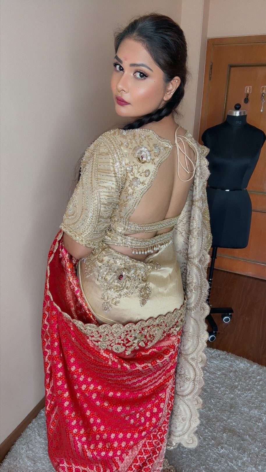VASTRAYAM Exclusive Ivory Red Handwork Silk Drape Set