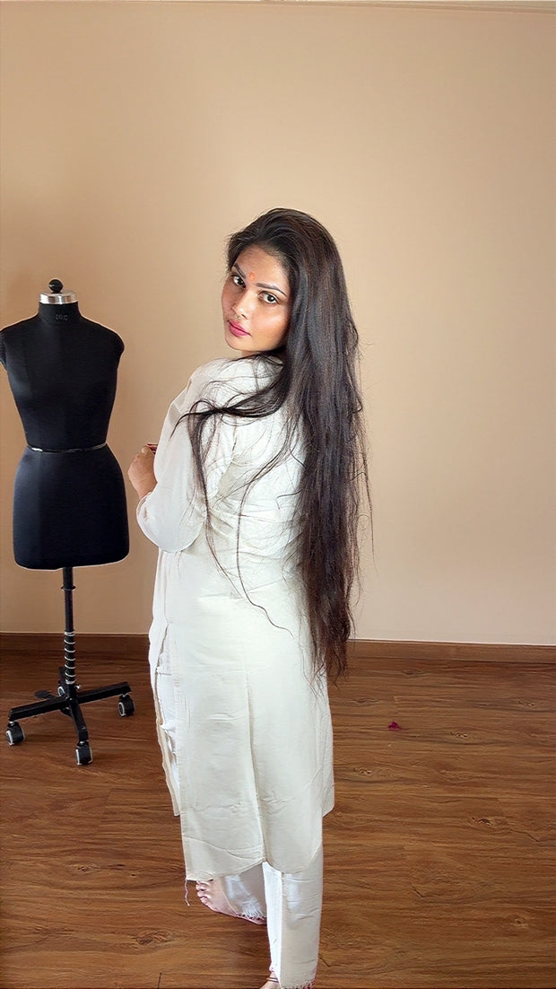 ✨ VASTRAYAM – Ivory Grace Khadi Cotton Suit Set (Exclusive One Piece) ✨