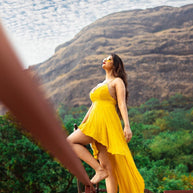 ✨ Sunset Yellow Flow Dress – Resort Glam Look